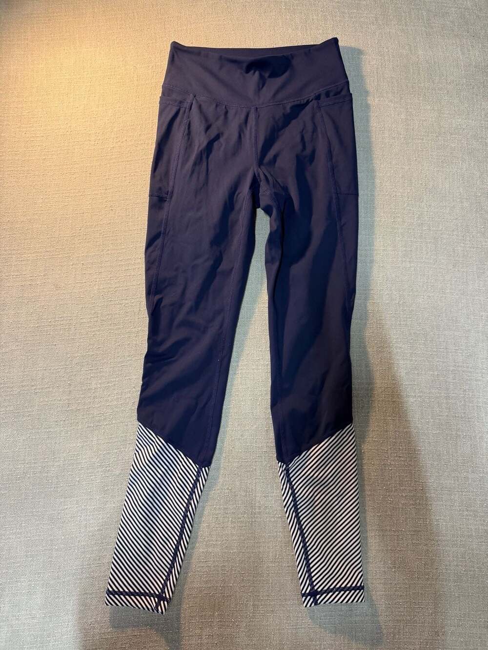 Southern Tide Athletic Leggings S Purple Striped Ankle Pockets